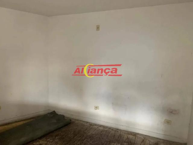 Casa / Sobrado para Locação em Guarulhos/SP Centro 1 Quartos