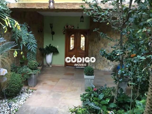 Casa / Sobrado para Locação em Guarulhos/SP Cidade Maia 3 Quartos