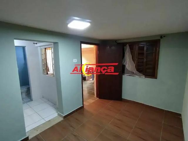 Casa / Sobrado para Locação em Guarulhos/SP Cidade Maia 1 Quartos