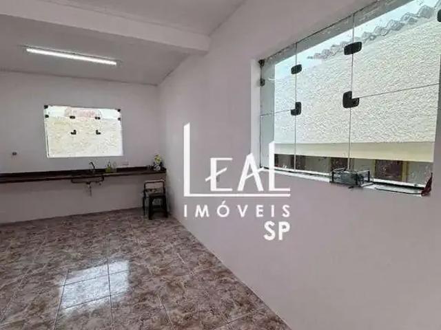 Casa / Sobrado para Locação em Guarulhos/SP Cidade Maia 4 Quartos