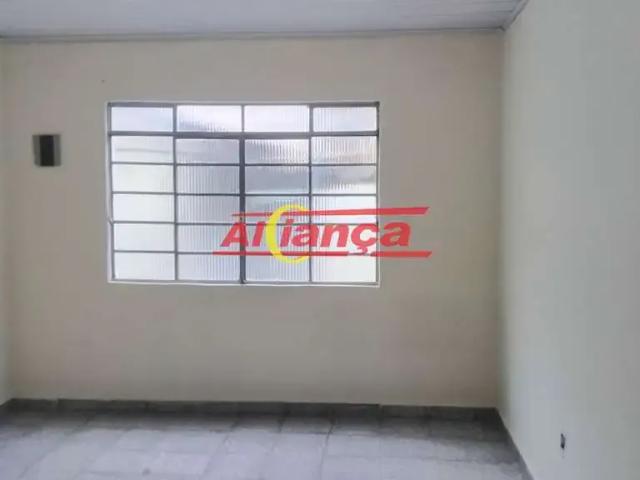 Casa / Sobrado para Locação em Guarulhos/SP Gopoúva 1 Quartos