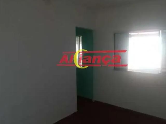 Casa / Sobrado para Locação em Guarulhos/SP Gopoúva 1 Quartos