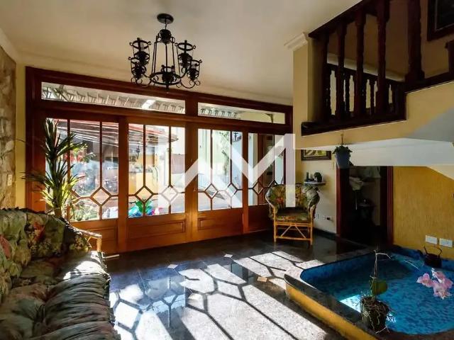 Casa / Sobrado para Locação em Guarulhos/SP Jardim Maia 3 Quartos