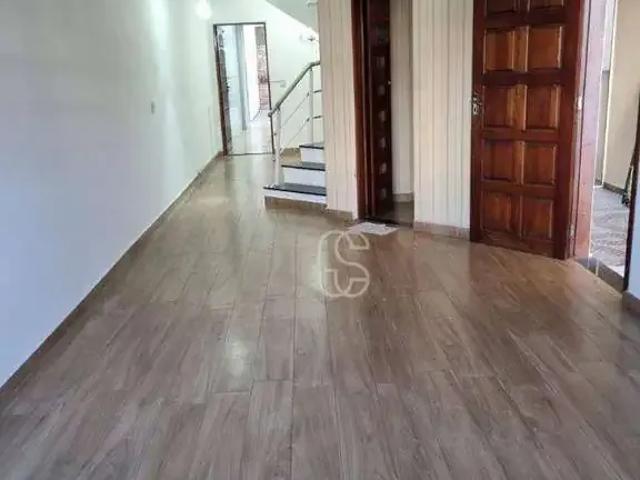 Casa / Sobrado para Locação em Guarulhos/SP Jardim Maia 3 Quartos