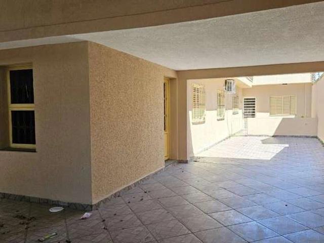 Casa / Sobrado para Locação em Guarulhos/SP Jardim Maia 2 Quartos