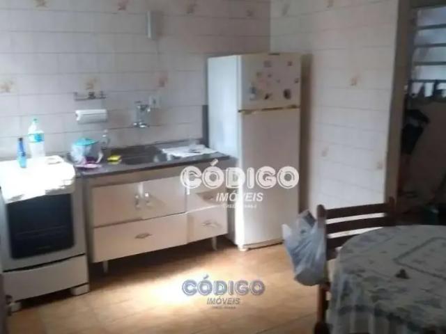 Casa / Sobrado para Locação em Guarulhos/SP Jardim Maia 2 Quartos