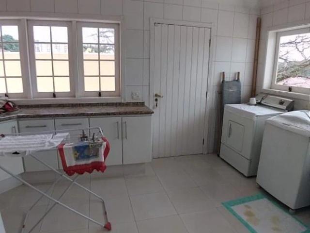 Casa / Sobrado para Locação em Guarulhos/SP Jardim Maia 4 Quartos