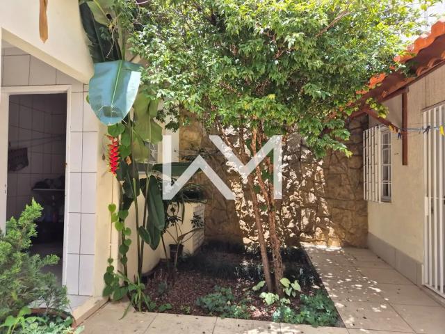 Casa / Sobrado para Locação em Guarulhos/SP Jardim Maia 4 Quartos