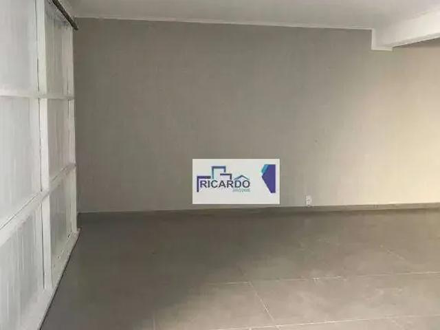 Casa / Sobrado para Locação em Guarulhos/SP Jardim Maia 4 Quartos