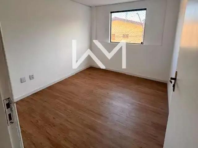 Casa / Sobrado para Locação em Guarulhos/SP Jardim Maia 5 Quartos