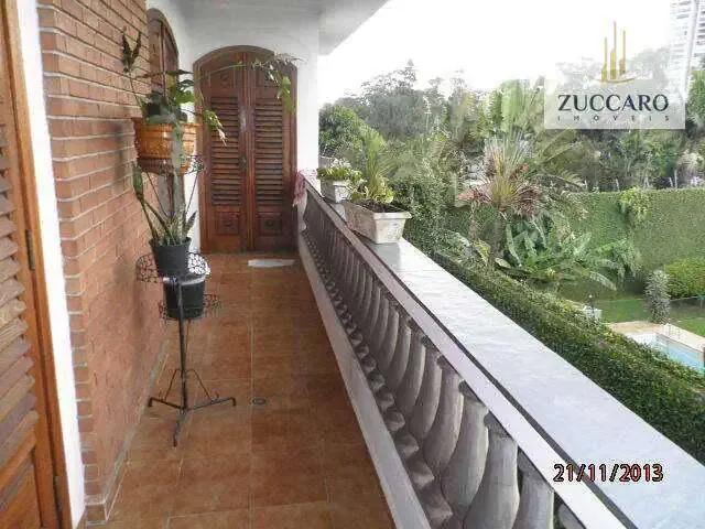Casa / Sobrado para Locação em Guarulhos/SP Jardim Maia 5 Quartos