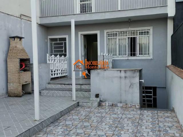 Casa / Sobrado para Locação em Guarulhos/SP Jardim Moreira 3 Quartos