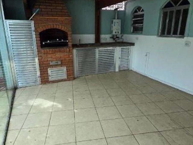 Casa / Sobrado para Locação em Guarulhos/SP Jardim Aida 3 Quartos