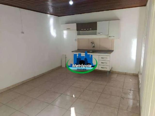Casa / Sobrado para Locação em Guarulhos/SP Jardim Almeida Prado 1 Quartos