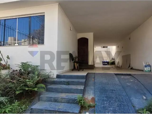 Casa / Sobrado para Locação em Guarulhos/SP Jardim Barbosa 3 Quartos