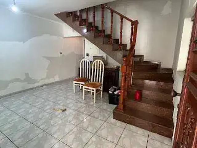 Casa / Sobrado para Locação em Guarulhos/SP Jardim Barbosa 3 Quartos