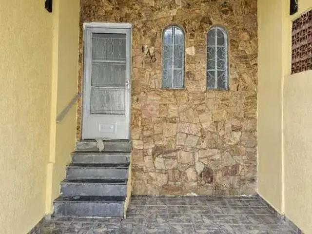 Casa / Sobrado para Locação em Guarulhos/SP Jardim Bela Vista 2 Quartos