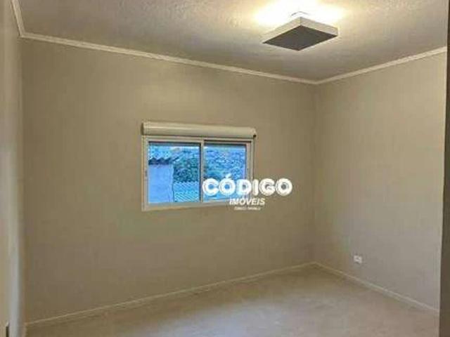 Casa / Sobrado para Locação em Guarulhos/SP Jardim Cocaia 2 Quartos