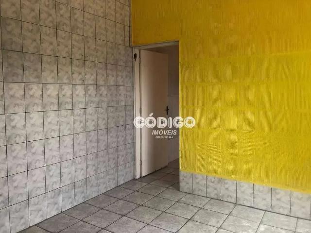 Casa / Sobrado para Locação em Guarulhos/SP Jardim do Papai 1 Quartos