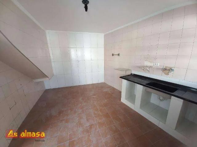 Casa / Sobrado para Locação em Guarulhos/SP Jardim Dourado 2 Quartos
