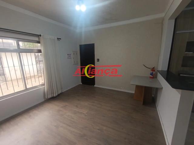 Casa / Sobrado para Locação em Guarulhos/SP Jardim Flor da Montanha 3 Quartos