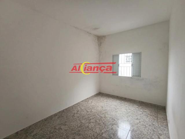 Casa / Sobrado para Locação em Guarulhos/SP Jardim Flor da Montanha 1 Quartos