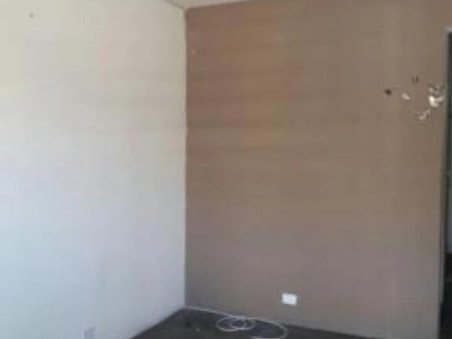 Casa / Sobrado para Locação em Guarulhos/SP Jardim Flor da Montanha 2 Quartos