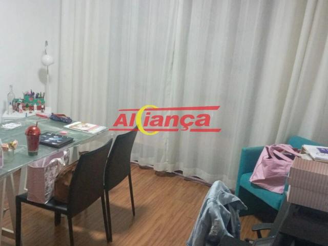 Casa / Sobrado para Locação em Guarulhos/SP Jardim Flor da Montanha 4 Quartos