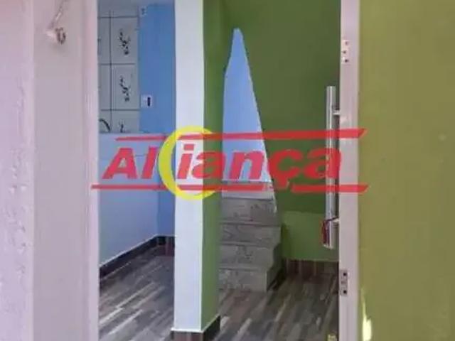 Casa / Sobrado para Locação em Guarulhos/SP Jardim Izildinha 2 Quartos
