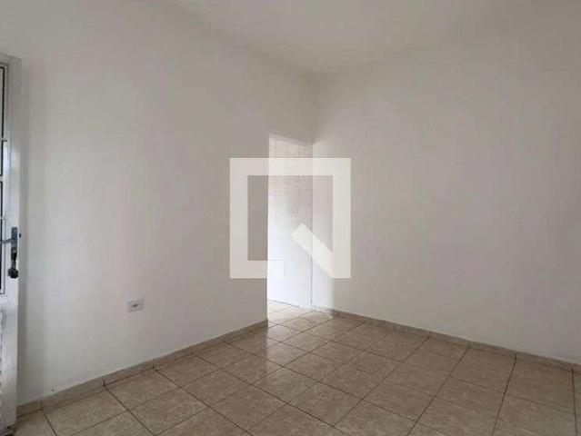 Casa / Sobrado para Locação em Guarulhos/SP Jardim Las Vegas 2 Quartos