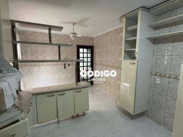 Casa / Sobrado para Locação em Guarulhos/SP Jardim Las Vegas 3 Quartos