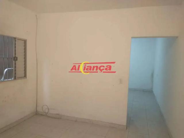 Casa / Sobrado para Locação em Guarulhos/SP Jardim Ponte Alta I 1 Quartos