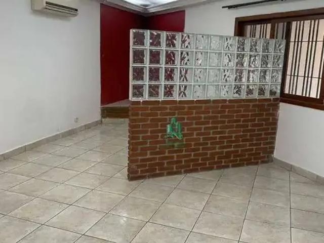 Casa / Sobrado para Locação em Guarulhos/SP Jardim Presidente Dutra 4 Quartos