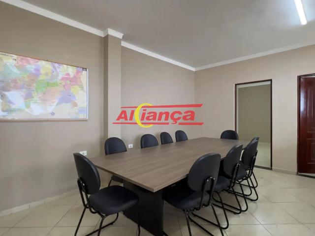 Casa / Sobrado para Locação em Guarulhos/SP Jardim São Francisco 1 Quartos