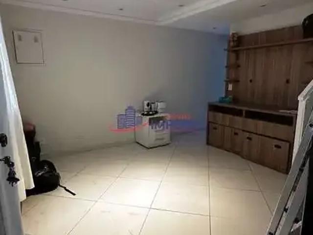 Casa / Sobrado para Locação em Guarulhos/SP Jardim Santa Mena 3 Quartos