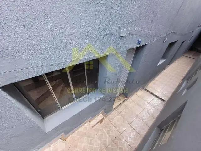 Casa / Sobrado para Locação em Guarulhos/SP Jardim Santa Mena 1 Quartos