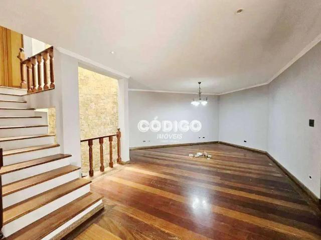 Casa / Sobrado para Locação em Guarulhos/SP Jardim Santa Mena 4 Quartos