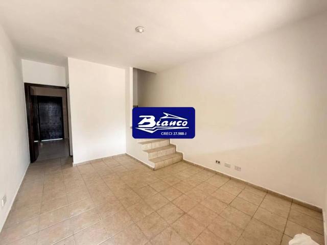 Casa / Sobrado para Locação em Guarulhos/SP Jardim Santa Cecília 2 Quartos