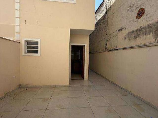 Casa / Sobrado para Locação em Guarulhos/SP Jardim Santa Clara 4 Quartos