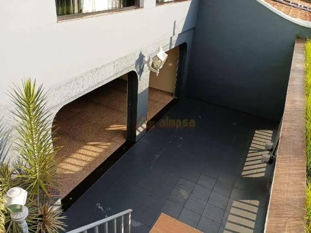 Casa / Sobrado para Locação em Guarulhos/SP Jardim Vila Galvão 3 Quartos