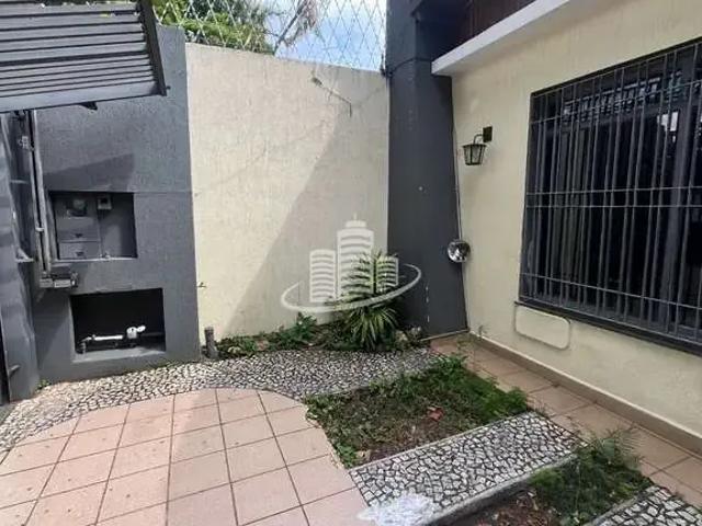 Casa / Sobrado para Locação em Guarulhos/SP Jardim Zaira 3 Quartos