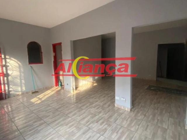 Casa / Sobrado para Locação em Guarulhos/SP Macedo 1 Quartos
