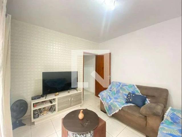 Casa / Sobrado para Locação em Guarulhos/SP Macedo 3 Quartos