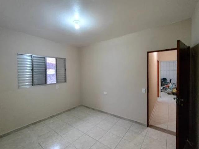Casa / Sobrado para Locação em Guarulhos/SP Parque Mikail 2 Quartos