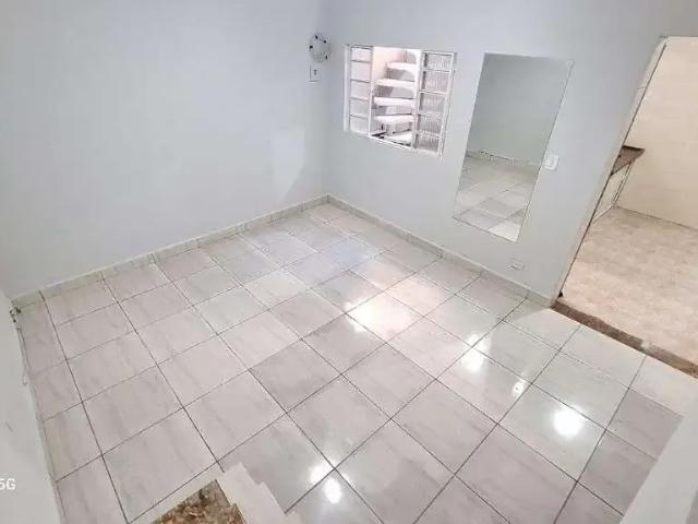 Casa / Sobrado para Locação em Guarulhos/SP Parque Continental I 1 Quartos