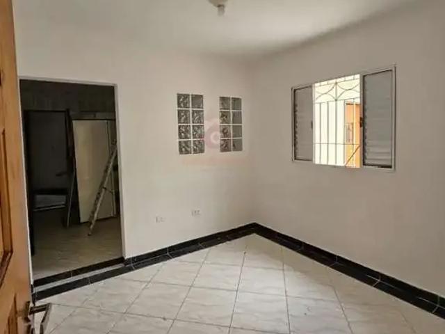 Casa / Sobrado para Locação em Guarulhos/SP Parque Continental II 1 Quartos