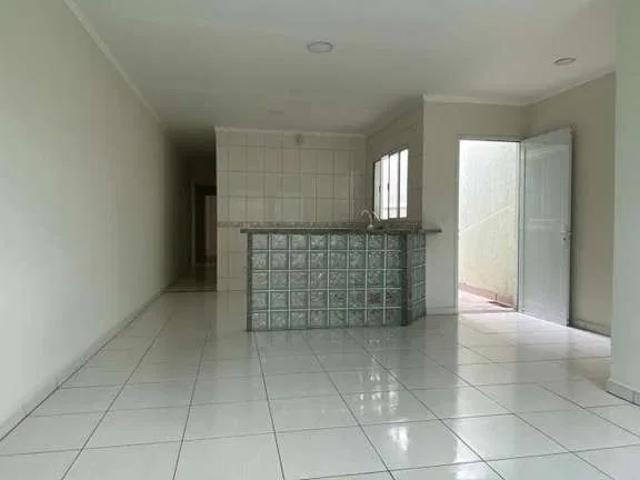 Casa / Sobrado para Locação em Guarulhos/SP Parque Continental II 3 Quartos