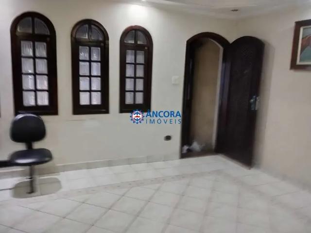Casa / Sobrado para Locação em Guarulhos/SP Parque Renato Maia 4 Quartos