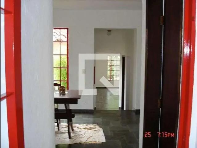 Casa / Sobrado para Locação em Guarulhos/SP Picanço 4 Quartos