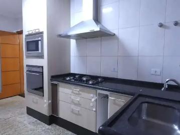 Casa / Sobrado para Locação em Guarulhos/SP Picanço 3 Quartos
